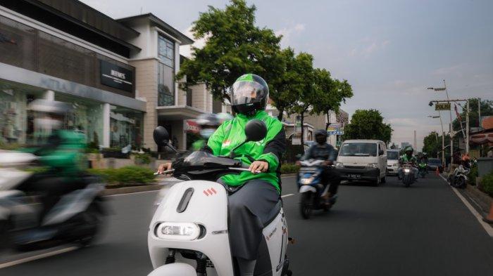 Tarif Ojek Online Batal Naik Hari Ini