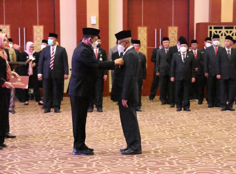 35 PNS Kepri Terima Satyalancana Karya Satya, Ini Pesan Gubernur Ansar
