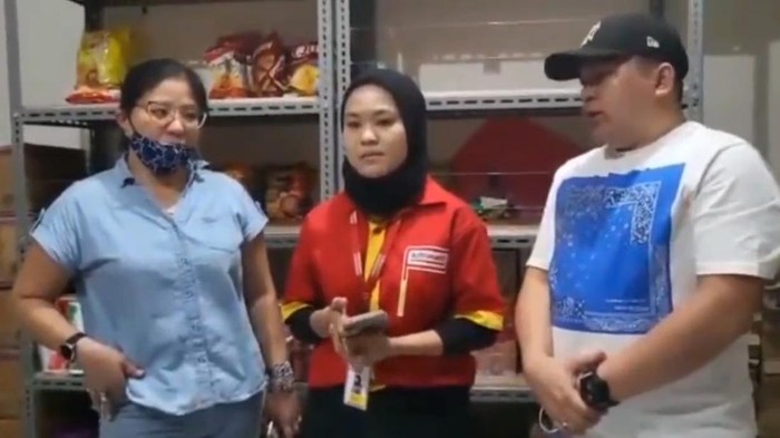 Wanita Ancam ITE Mbak Alfamart Ngaku Tak Sadar Bawa Cokelat