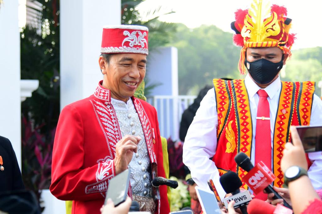 Presiden Jokowi Kenakan Baju Adat Buton di Upacara HUT Ke-77 RI