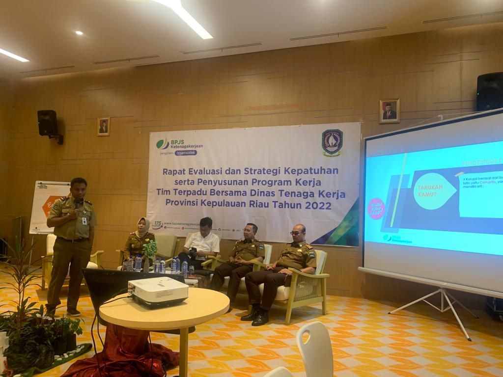 BPJS Ketenagakerjaan Kanwil Sumbarriau Sosialisasikan Gerakan Antikorupsi