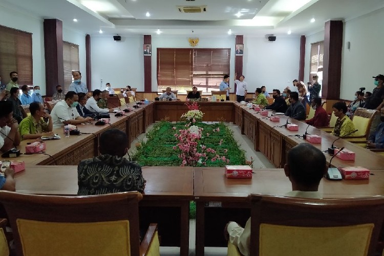 Khawatir Diusir Warga, Masyarakat Suku Laut Tanjung Gundap Ngadu ke DPRD Batam