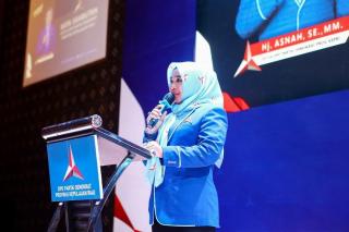 Asnah Ajak Loyalisnya Keluar Massal dari Demokrat Kepri