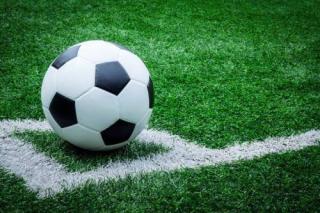 Pukul Wasit Perempuan, Pesepakbola Ini Dilarang Bermain Seumur Hidup