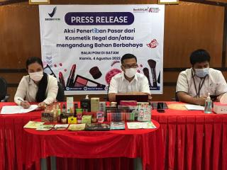 BPOM Batam Sita Produk Kosmetik Ilegal Senilai Rp 35 Juta
