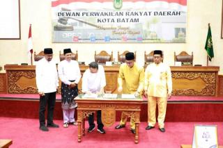 DPRD Batam Setujui Perubahan Perda Penambahan Modal ke BRK