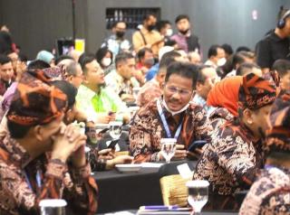 Hadiri Rakernas Apeksi di Padang, Rudi: Sinergi Antar-Pemerintah Kota Harus Diperkuat