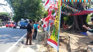 Para Pencari Rezeki di Momen HUT RI, Sehari Bisa Raup Jutaan Rupiah