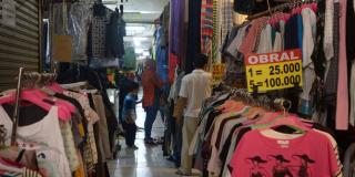 Bahaya Jamur di Baju Bekas Impor, Tak Bisa Hilang Meski Sudah Dicuci
