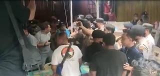 Eksekusi Ruko di Batu Batam Bentrok, Sejumlah Orang Diamankan Polisi