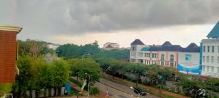 Musim Mujan Mulai Menyapa Kota Batam, Waspada Banjir!