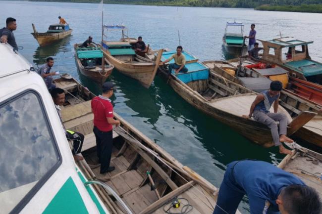 Pas Kecil Kapal di Bawah 7 GT Kini Dilengkapi QR Code, Nelayan Karimun: Tak Perlu Bawa Dokumen Kertas saat Melaut
