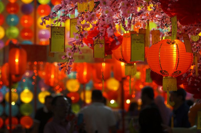 Sambut HUT Kepri, Asparnas Gelar Lantern Dream Parade