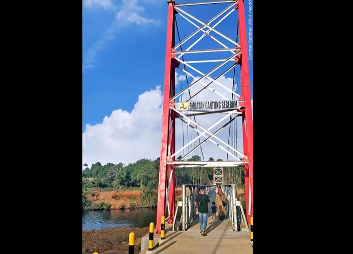 Penampakan Jembatan Gantung Pertama di Natuna, Dobrak Keterisoliran