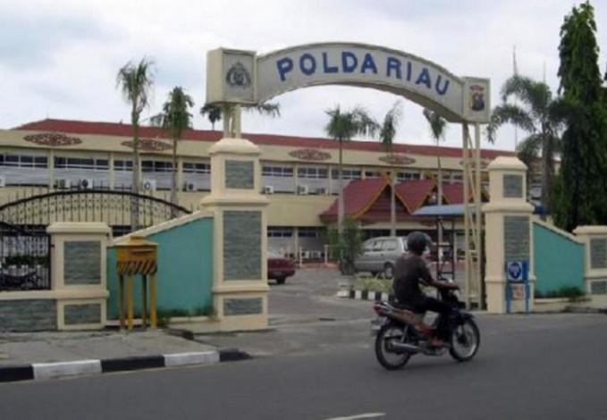 Polwan yang Aniaya Pacar Adiknya Ditahan Penyidik Polda Riau, Ibu Polwan Tak Ditahan 