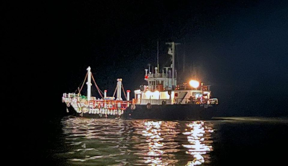 Bea Cukai Kepri Cegat Tanker MT Zakira Bermuatan 600 KL Solar HSD Tanpa Dokumen Impor