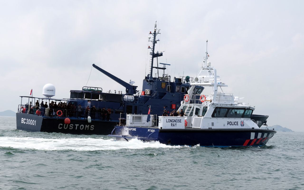 Dirjen Bea Cukai dan Singapore Police Guard Janjian di Tengah Laut Bicarakan Hal Ini