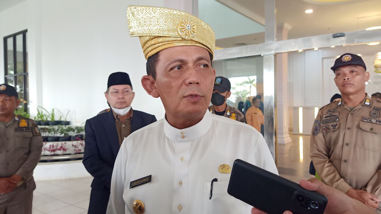 Ansar Segera Lantik Roby Kurniawan Sebagai Bupati Bintan Definitif