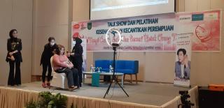 Kaum Wanita HKBP di Batam dapat PelatihanÂ Rias dan Sanggul Rambut, Bisa Hemat Biaya ke Salon!