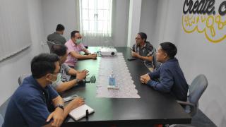 Diskusi Kemensetneg-Batamnews Kupas UU Ciptaker, Masalah Upah Ketenagakerjaan Jadi Isu HangatÂ 