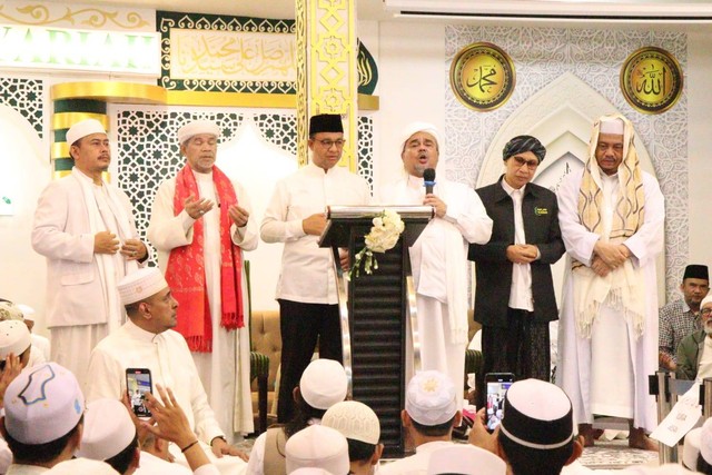 Ketemu di Petamburan, Habib Rizieq Doakan Anies Baswedan Bisa Perbaiki Indonesia