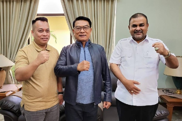 Diminta Maju Calon Ketua HKTI Kepri, Begini Respon Bupati Karimun Aunur Rafiq
