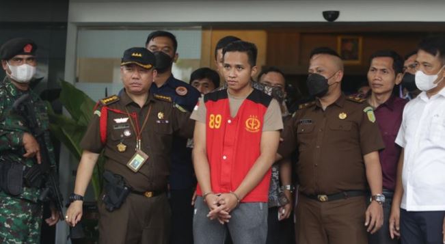 Serangan Balik Bharada E Usai Dituding Ferdy Sambo