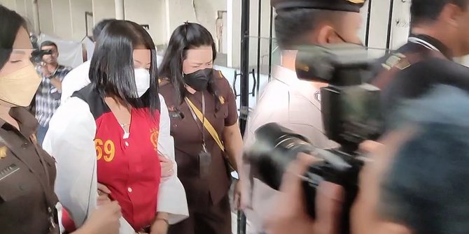 Putri Candrawathi Berkali-kali Abaikan Kesempatan Cegah Ferdy Sambo Bunuh Brigadir J