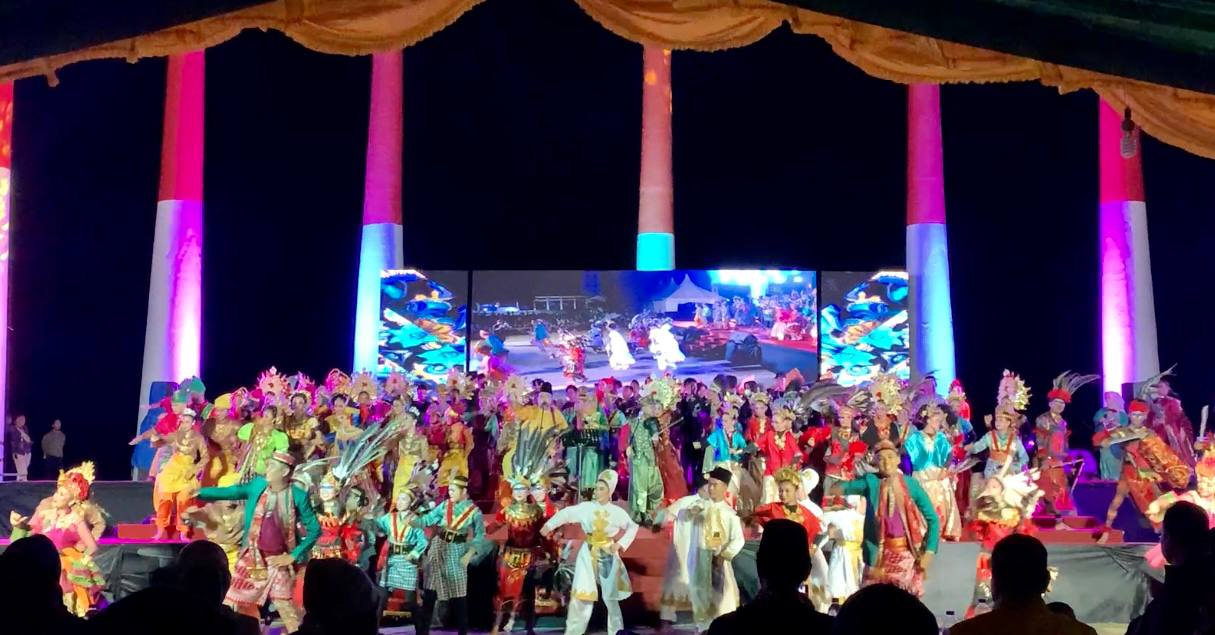 Pentas Seni di Coastal Area Karimun Turut Gairahkan UMKM