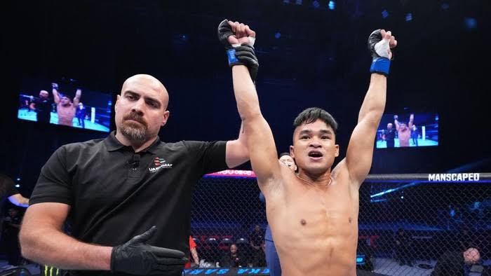 Road to UFC: Jeka Saragih Pukul KO Petarung Korea