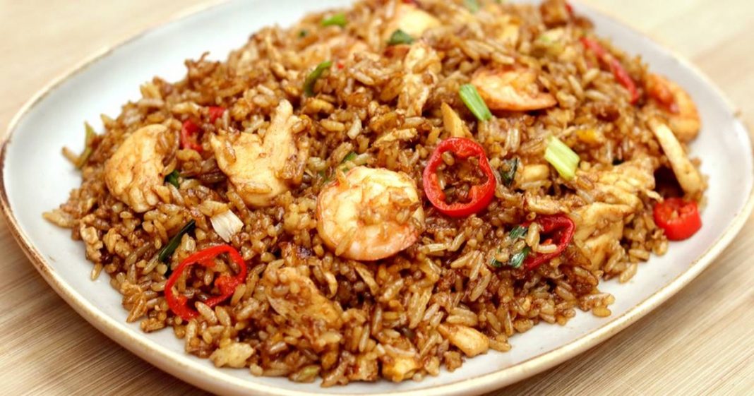 5 Menu Sarapan Pagi Orang Indonesia, Enak dan Lezat!