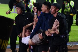 Korban Tragedi Kanjuruhan: Patah Tulang, Sesak Nafas