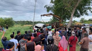 Polisi Ungkap Penyebab Avanza Nahas Terjun ke Parit Kawasan Tebing Karimun