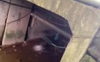Breaking News: Mayat Pria Ditemukan Tergantung di Gorong-gorong Perumahan Rosedale Sei Panas