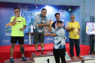 16 Tim Berlaga di Turnamen Badminton PLN Batam Peringati Hari Listrik Nasional