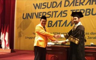 Wisuda Daerah 731 Mahasiswa UT di Kepri, Wayan Ingin IKA-UT Lebih Eksis