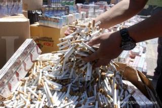 Bea Cukai Kepri Selidiki Keberadaan Kontainer Rokok Selundupan asal Vietnam