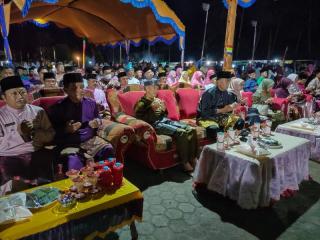 Bupati Natuna Tutup Perayaan Gowoi Seni dan Budaya Pulau Midai Natuna