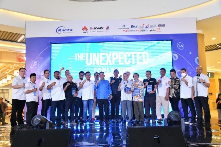 Internet Expo Kepri 2022 di Batam, Gubernur Ansar Dorong Kebangkitan Ekonomi Digital