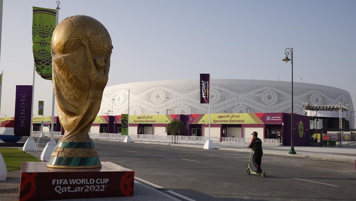 Melawan Sejarah, Piala Dunia 2022 Terancam Sepi