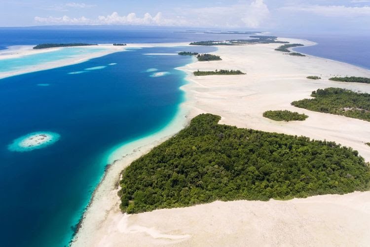 Duh, Kepulauan Widi di Maluku Muncul di Situs Lelang Asing