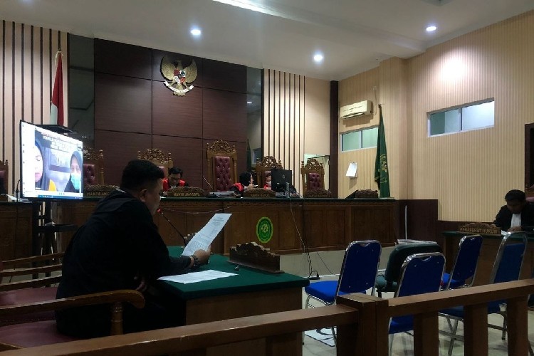 Sidang Lanjutan Korupsi Dana BOS di SMKN 1 Batam, JPU Minta Hakim Tolak Eksepsi Terdakwa