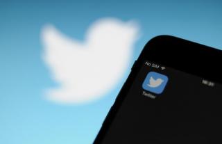 Kuasa Elon Musk, Pemilik Akun Centang Biru di Twitter Harus Bayar Segini