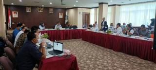 UMP Kepri 2023 Dibahas Ulang, Berikut Nominal Usulan Pengusaha hingga Serikat Pekerja