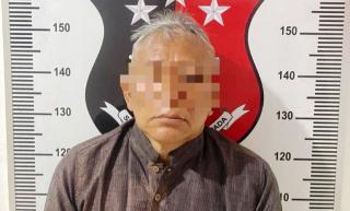 Polisi Ciduk Kakek Maling Tas Milik WN Singapura di Batam, Terekam CCTV Indomaret
