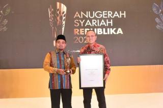 BRK Syariah Raih Penghargaan Bank Syariah Terbaik kategori BPD
