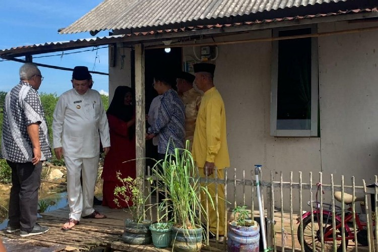 Pemprov Kepri Salurkan Bantuan Dana hingga Logistik untuk Korban Banjir Natuna dan Tambelan