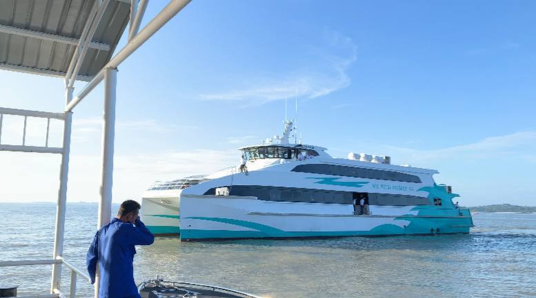 Jadwal Keberangkatan Kapal MV Putri Anggreni Rute Karimun-Johor