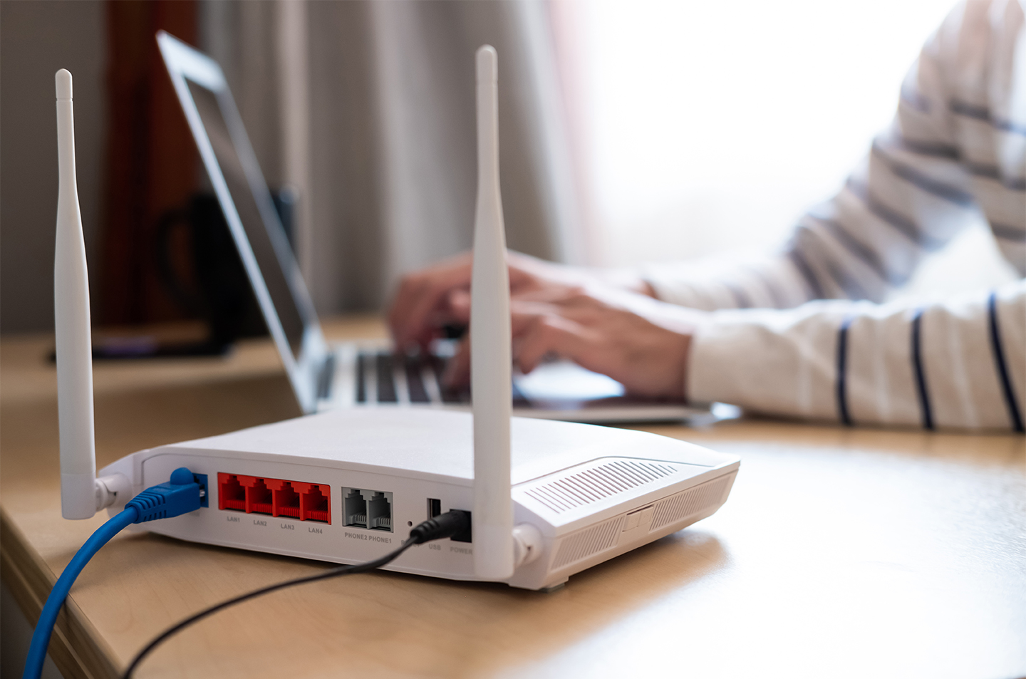 Bagaimana Router Rumah Pegawai Dapat Membuat Ancaman Pada Kerja Jarak Jauh?