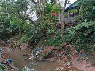 Puluhan Rumah di Kompleks Golden Land Batam Center Terancam AmblesÂ Â 